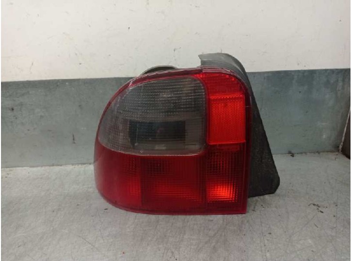 Replacement rear left tail light for MG Series 400 (RT) 2.0 turbodiesel OEM IAM reference 12795188 5 DOORS