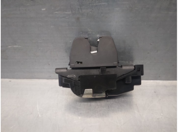 Recambio de cerradura maletero / porton para citroën c5 berlina 2.0 hdi fap referencia OEM IAM 9660403780 3 PINES 4 PUERTAS