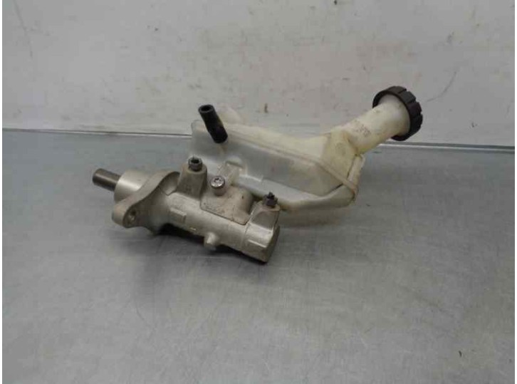 Replacement brake pump for Renault Clio Grandtour 1.5 dCi diesel cat OEM IAM reference 7701208398 