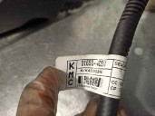 Replacement door hinge for Kia Carnival 2.9 CRDi cat OEM IAM reference 916504D520 