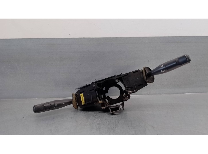 Recambio de mando luces para fiat scudo (222) 1.9 turbodiesel referencia OEM IAM 96049596ZL 