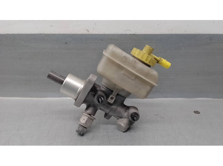 Recambio de bomba freno para volkswagen new beetle (9c1/1c1) 1.6 referencia OEM IAM 1J1611301B  