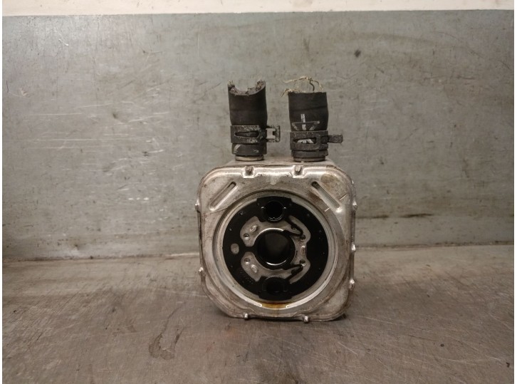Recambio de enfriador aceite motor para seat leon (1m1) 1.9 tdi referencia OEM IAM 028117021E 028117021E 