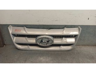 Replacement front grille for Hyundai Matrix (FC) 1.8 CAT OEM IAM reference 8636117010 