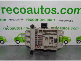 Recambio de caja reles / fusibles para toyota rav 4 (a2) 2.0 turbodiesel cat referencia OEM IAM 819805003 