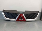 Replacement front grille for Mitsubishi Outlander (CW0) 2.0 Di-D CAT OEM IAM reference 7450A037ZZ 