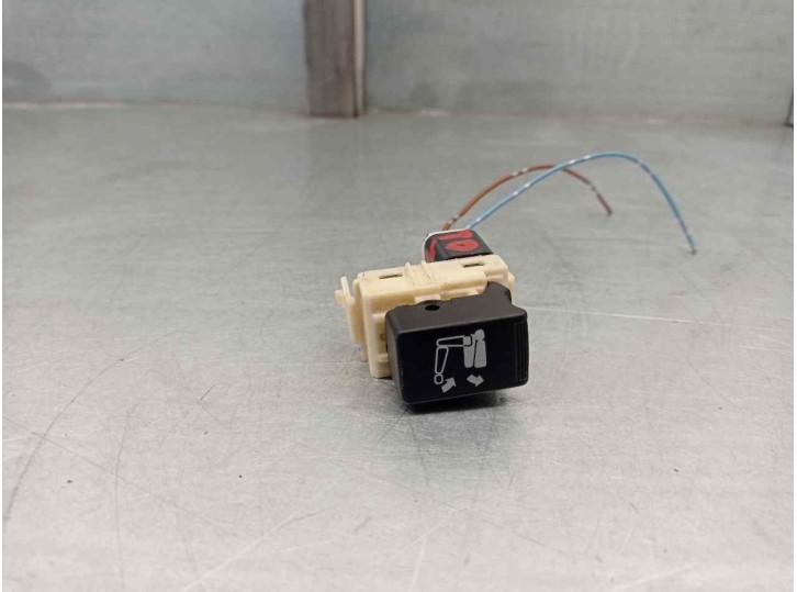 Recambio de interruptor para mitsubishi outlander (cw0) 2.0 di-d cat referencia OEM IAM 8610A048 
