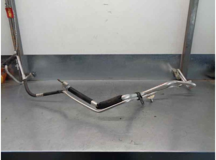 Recambio de tubos aire acondicionado para chrysler sebring berlina 2.0 crd cat referencia OEM IAM 05058244AF 