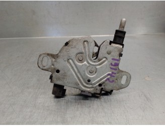 Replacement bonnet latch for Ford Focus Saloon (CAP) 1.6 Ti-VCT CAT OEM IAM reference 3M5116700 5 DOORS