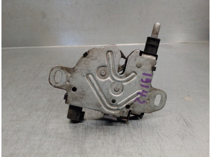 Recambio de cerradura capot para ford focus berlina (cap) 1.6 ti-vct cat referencia OEM IAM 3M5116700 5 PUERTAS