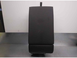 Recambio de apoyabrazos central para volkswagen golf vi (5k1) 2.0 tdi referencia OEM IAM 1K0885205BA 