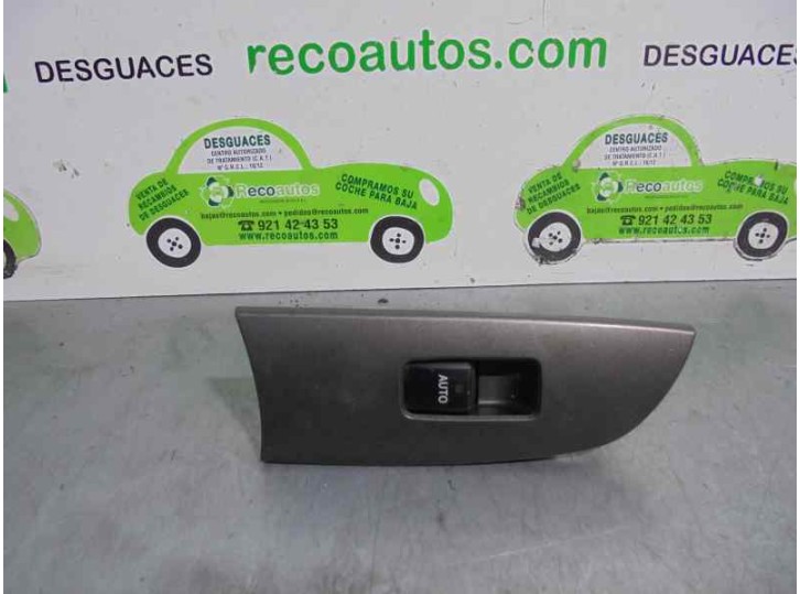 Recambio de mando elevalunas trasero derecho para lexus is 200 (ds2/is2) d-cat referencia OEM IAM 8403053020 