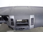 Recambio de salpicadero para mitsubishi outlander (cw0) 2.0 di-d cat referencia OEM IAM 8000A292XA NEGRO 