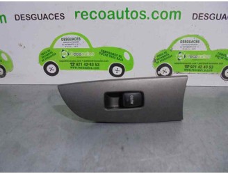 Recambio de mando elevalunas trasero izquierdo para lexus is 200 (ds2/is2) d-cat referencia OEM IAM 8403053020  