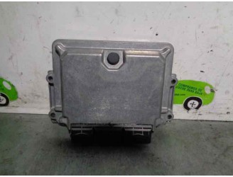 Replacement engine ECU for Citroën C5 sedan 3.0 V6 OEM IAM reference 9637137380 0261206419 BOSCH