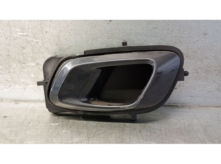 Replacement of left front interior door handle for Hyundai Bayon (BC3) 1.0 T-GDI OEM IAM reference 82610Q0010DX5 82610Q0010DX