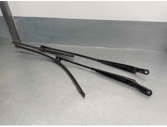 Recambio de brazo limpia delantero derecho para citroën c5 berlina 2.0 hdi cat (rhr / dw10bted4) referencia OEM IAM 6429X0 6429X