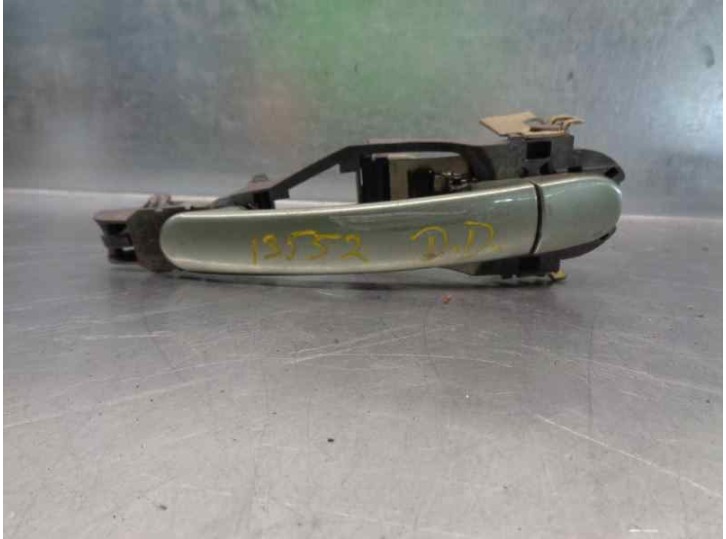 Recambio de maneta exterior delantera derecha para volkswagen passat berlina (3b3) 1.8 20v turbo referencia OEM IAM   