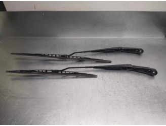 Recambio de brazo limpia delantero derecho para nissan pathfinder (r51) 2.5 dci diesel cat referencia OEM IAM 39569LHD 39568LHD 