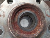 Front left steering knuckle replacement for Volkswagen Passat Saloon (3B3) 1.8 20V Turbo OEM IAM reference 8D0407257AN 