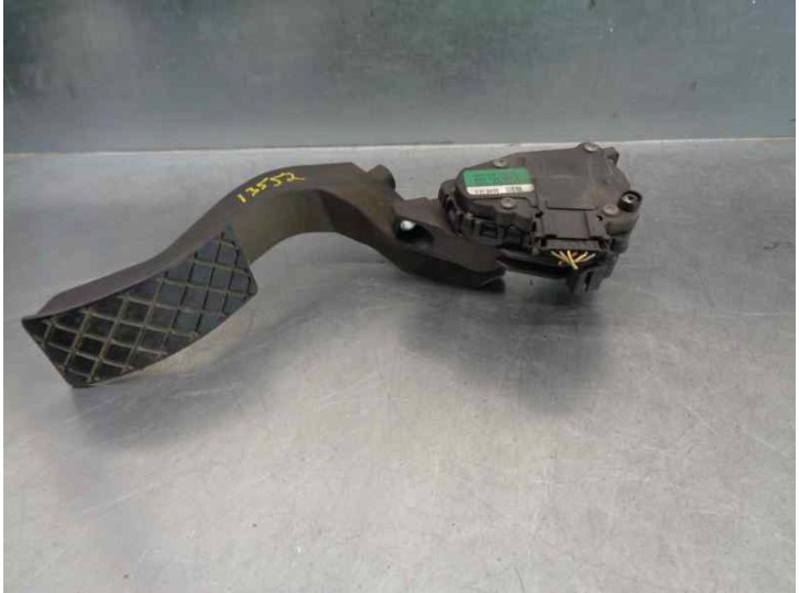 Recambio de potenciometro pedal para volkswagen passat berlina (3b3) 1.8 20v turbo referencia OEM IAM 8D1721523E 6PV00837503 