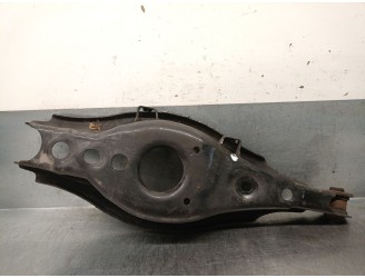 Recambio de brazo suspension inferior trasero derecho para toyota avensis sedán (_t27_) 2.0 d-4d (wwt271_) referencia OEM IAM 48