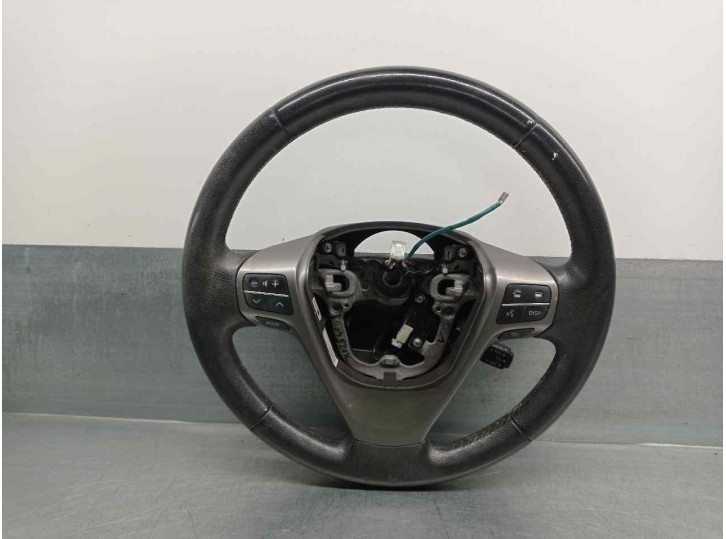 Recambio de volante para toyota verso 2.0 d-4d cat referencia OEM IAM 451000F220 