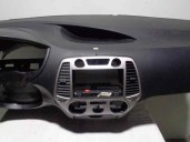 Recambio de salpicadero para hyundai i20 i (pb, pbt) 1.4 crdi referencia OEM IAM  NEGRO 