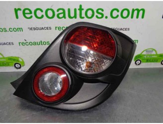 Recambio de piloto trasero derecho para chevrolet aveo sedán 1.4 cat referencia OEM IAM 96830976 95470360 