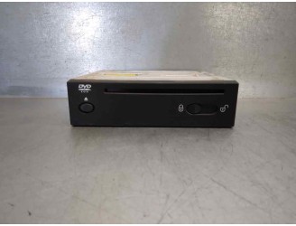 Recambio de sistema dvd para land rover range rover sport 2.7 td v6 cat referencia OEM IAM YIB500070 4621008318 DENSO