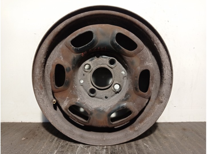 Recambio de llanta para volkswagen polo (867/871/873) 1.3 referencia OEM IAM 321601025J/M R1351/2JX13H2ET38 HIERRO