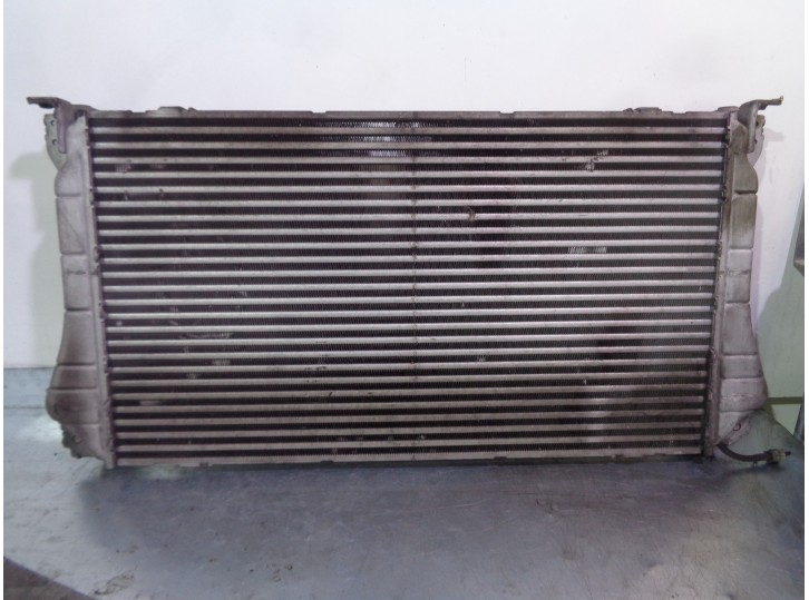 Recambio de intercooler para toyota verso 2.0 d-4d cat referencia OEM IAM 179400R040 JD1271003521 DENSO