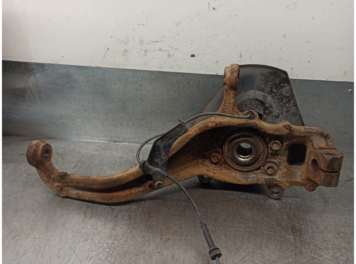 Replacement front left steering knuckle for Nissan Pathfinder (R51) 2.5 dci diesel cat OEM IAM reference 40015EB000 BASKET 24