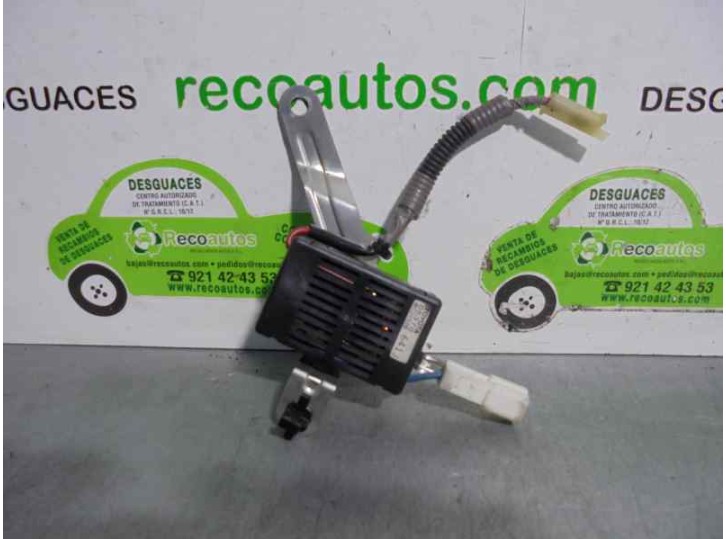 Recambio de modulo electronico para lexus is 200 (ds2/is2) d-cat referencia OEM IAM 05370 C25S2B 