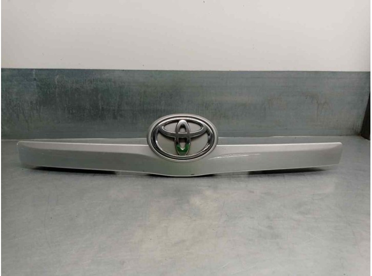 Recambio de maneta exterior porton para toyota verso 2.0 d-4d cat referencia OEM IAM 768110F050 