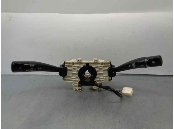 Recambio de mando luces para ssangyong rodius 2.7 turbodiesel cat referencia OEM IAM 8591021381 