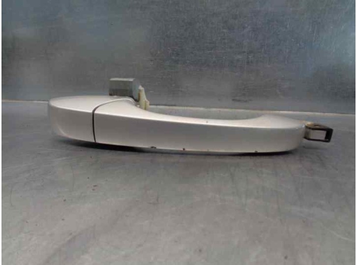 Recambio de maneta exterior delantera derecha para chrysler sebring berlina 2.0 crd cat referencia OEM IAM XU82WS2AA 