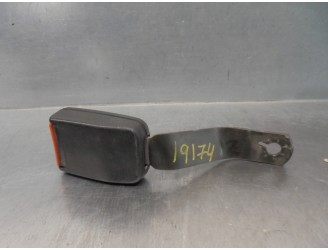 Recambio de enganche cinturon para volkswagen polo (867/871/873) 1.3 referencia OEM IAM 867857755  DEL IZ