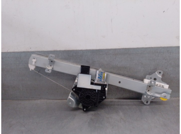 Recambio de elevalunas delantero izquierdo para nissan juke (f16_) 1.6 hybrid referencia OEM IAM 807516PA1A 807516PA1A 