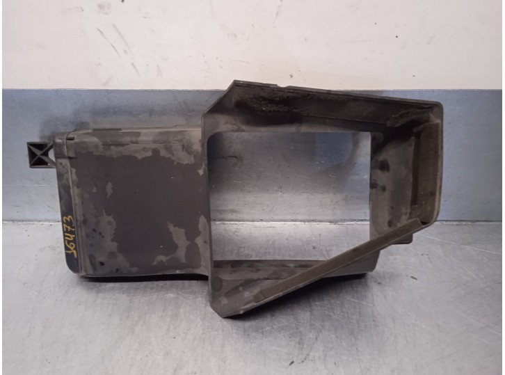 Recambio de calandra delantera de radiador para ford focus lim. (cb8) 1.0 ecoboost cat referencia OEM IAM BM518121AF 