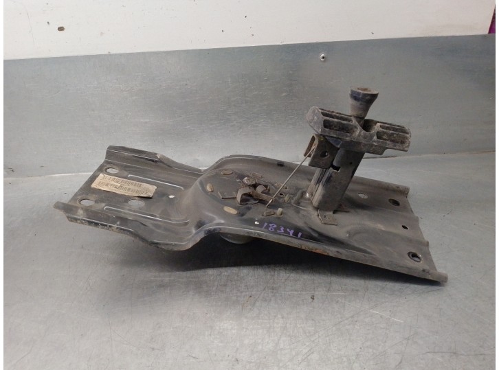 Recambio de util rueda repuesto para chrysler voyager (rg) 2.5 crd cat referencia OEM IAM P04860958AA  