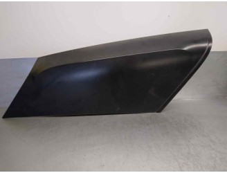 Recambio de molduras traseras para land rover range rover sport 2.7 td v6 cat referencia OEM IAM DDG000174 SLR00100 