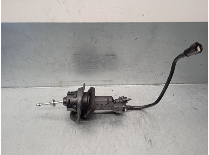 Recambio de bomba embrague para ford focus lim. (cb8) 1.0 ecoboost cat referencia OEM IAM K6190089 