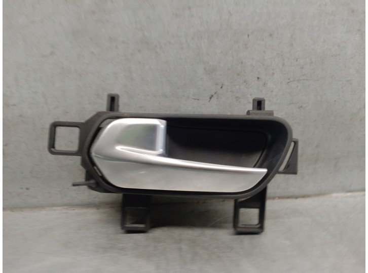 Recambio de maneta interior delantera izquierda para nissan juke (f16_) 1.6 hybrid referencia OEM IAM 806715FA6A 806716PA1A 