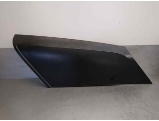 Recambio de molduras traseras para land rover range rover sport 2.7 td v6 cat referencia OEM IAM DDG000164 SLR00098 