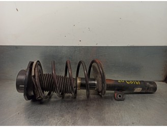 Replacement front right shock absorber for Peugeot 206 Berlina 1.9 Diesel OEM IAM reference 5202LT 