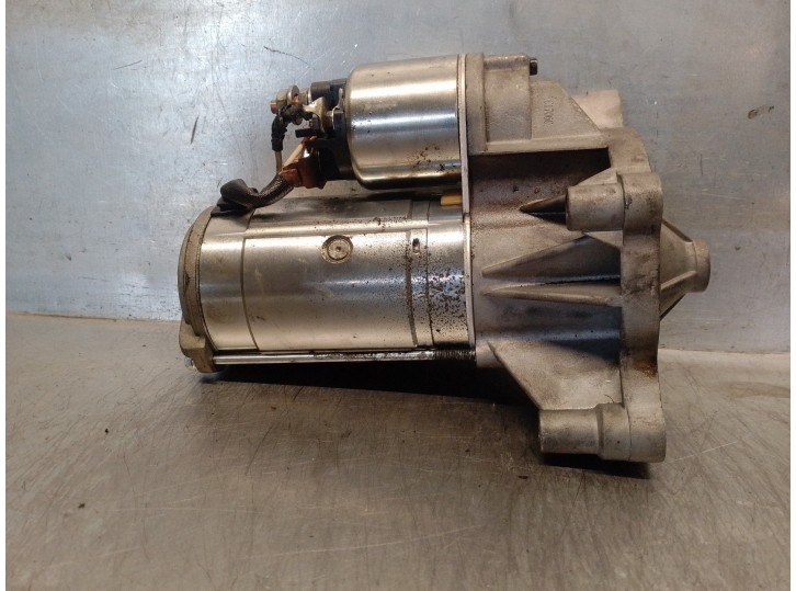 Replacement starter motor for Peugeot 5008 2.0 16V HDi FAP OEM IAM reference 5802AW 5802AW 
