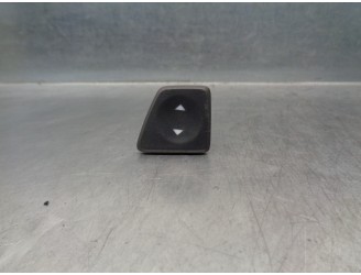 Recambio de mando elevalunas delantero derecho para fiat 500 l living (351) 1.3 16v m-jet cat referencia OEM IAM 735450602 