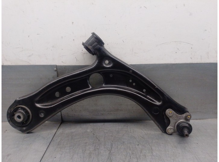 Recambio de brazo suspension inferior delantero derecho para seat leon (5f1) 1.5 tgi referencia OEM IAM 5Q0407152S 5Q0407152S 