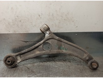 Replacement front right lower suspension arm for Hyundai i40 1.7 CRDi CAT OEM IAM reference 545013Z000 
